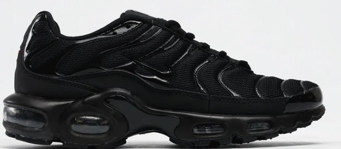 NIKE TN ‘BLACK’