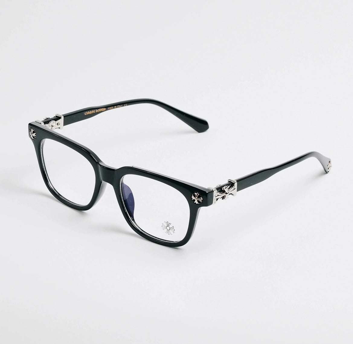 BLACK CHROME HEARTS GLASSES