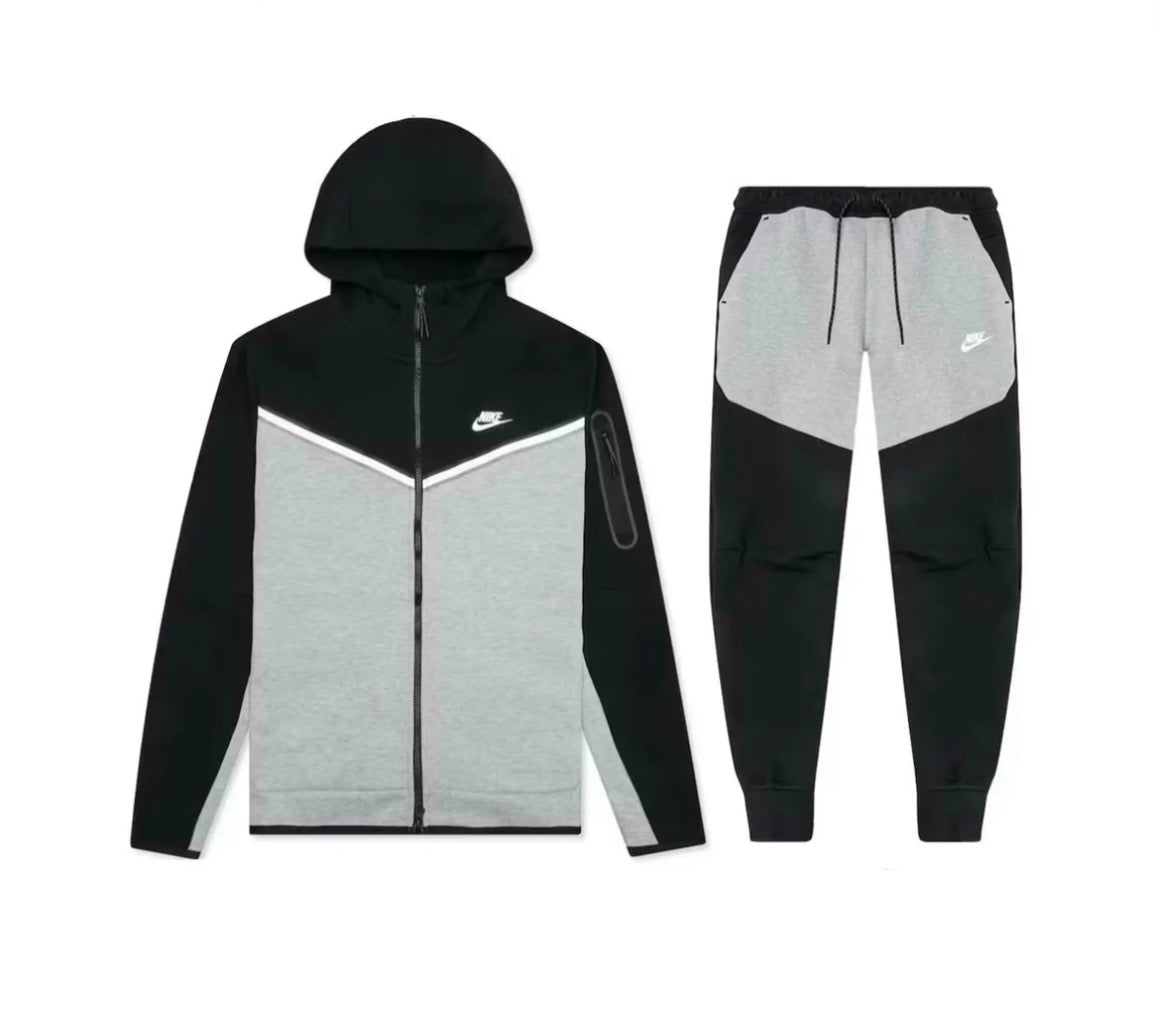 NIKE SPORTSWEAR TECH FLEECE FULL ZIP HOODIE & JOGGERS SET